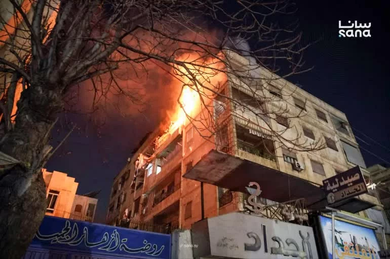 Quân đội Syria và lực lượng do Mỹ hậu thuẫn đạt thỏa thuận hạ nhiệt sau đụng độ chết người tại Aleppo Quân đội Syria và lực lượng do Mỹ hậu thuẫn đạt thỏa thuận hạ nhiệt sau đụng độ chết người tại Aleppo