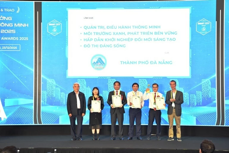 Đà Nẵng, Hà Nội 'thắng lớn' tại Hội nghị thành phố thông minh Việt Nam – châu Á 2025 Đà Nẵng, Hà Nội 'thắng lớn' tại Hội nghị thành phố thông minh Việt Nam – châu Á 2025