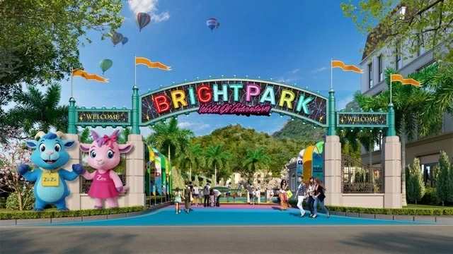 Công viên giải trí Bright Park nằm trong quần thể sân gôn Legend Valley Country Club 36 hố và Khách sạn Legend Valley Hotel tại Ninh Bình.