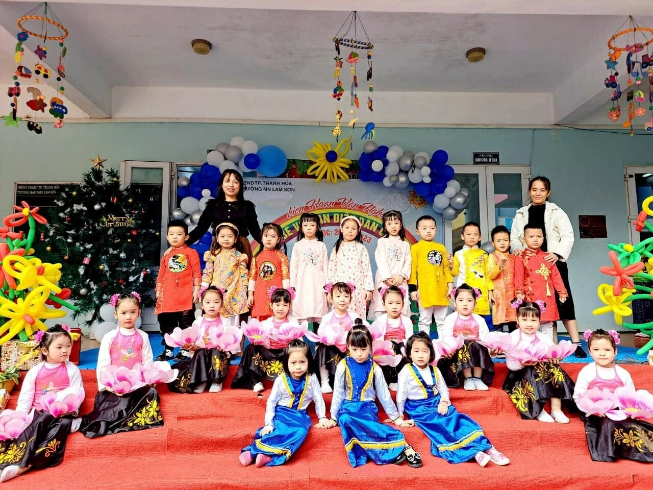 Bộ Nội vụ đề xuất nghỉ 4 ngày Tết Dương lịch 2026 Bộ Nội vụ đề xuất nghỉ 4 ngày Tết Dương lịch 2026