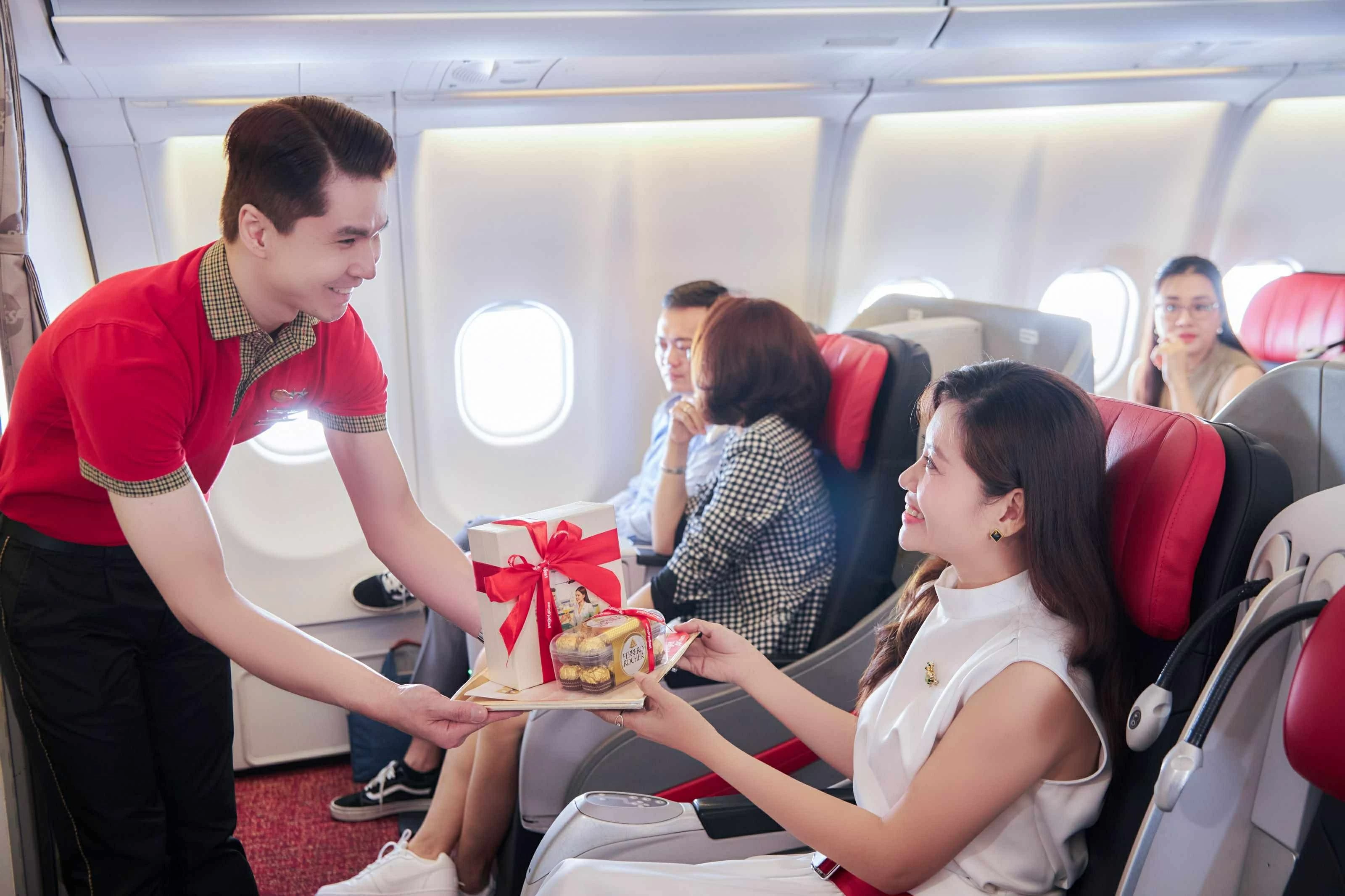 Bay Vietjet cùng hạng ghế Business, SkyBoss - Phong cách người dẫn đầu