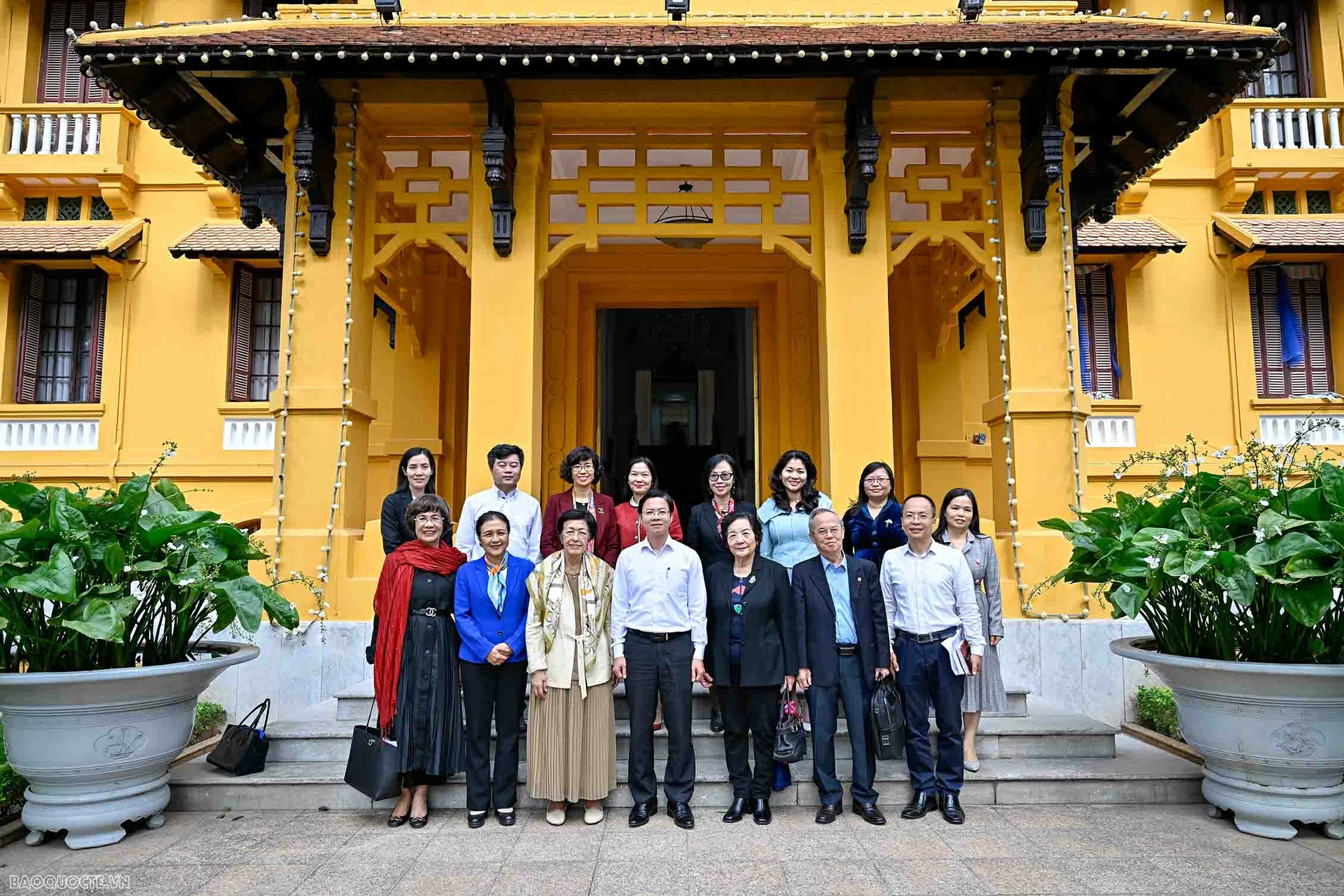 Hội nghị tham vấn chuyên gia về đẩy mạnh và nâng tầm ngoại giao văn hóa trong kỷ nguyên mới Hội nghị tham vấn chuyên gia về đẩy mạnh và nâng tầm ngoại giao văn hóa trong kỷ nguyên mới