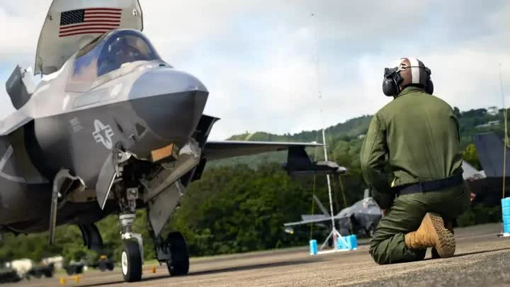 Giữa căng thẳng ở Venezuela, Mỹ đổ bộ phi đội máy bay F-35 đến khu vực Caribbean, tái kích hoạt căn cứ hải quân ở Puerto Rico Giữa căng thẳng ở Venezuela, Mỹ đổ bộ phi đội máy bay F-35 đến khu vực Caribbean, tái kích hoạt căn cứ hải quân ở Puerto Rico