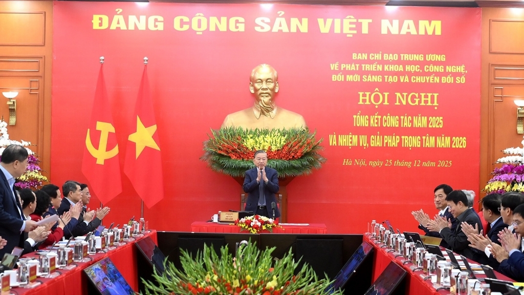 Tổng kết công tác, định hướng nhiệm vụ của Ban Chỉ đạo Trung ương về phát triển khoa học, công nghệ, đổi mới sáng tạo và chuyển đổi số