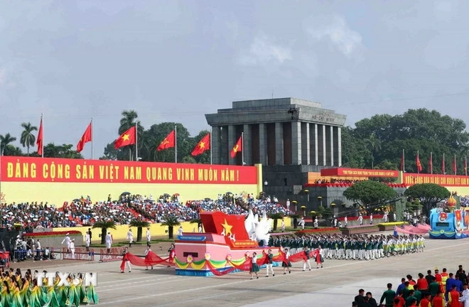 4.52(V): Nguồn lực chiến lược của Việt Nam trong kỷ nguyên mới