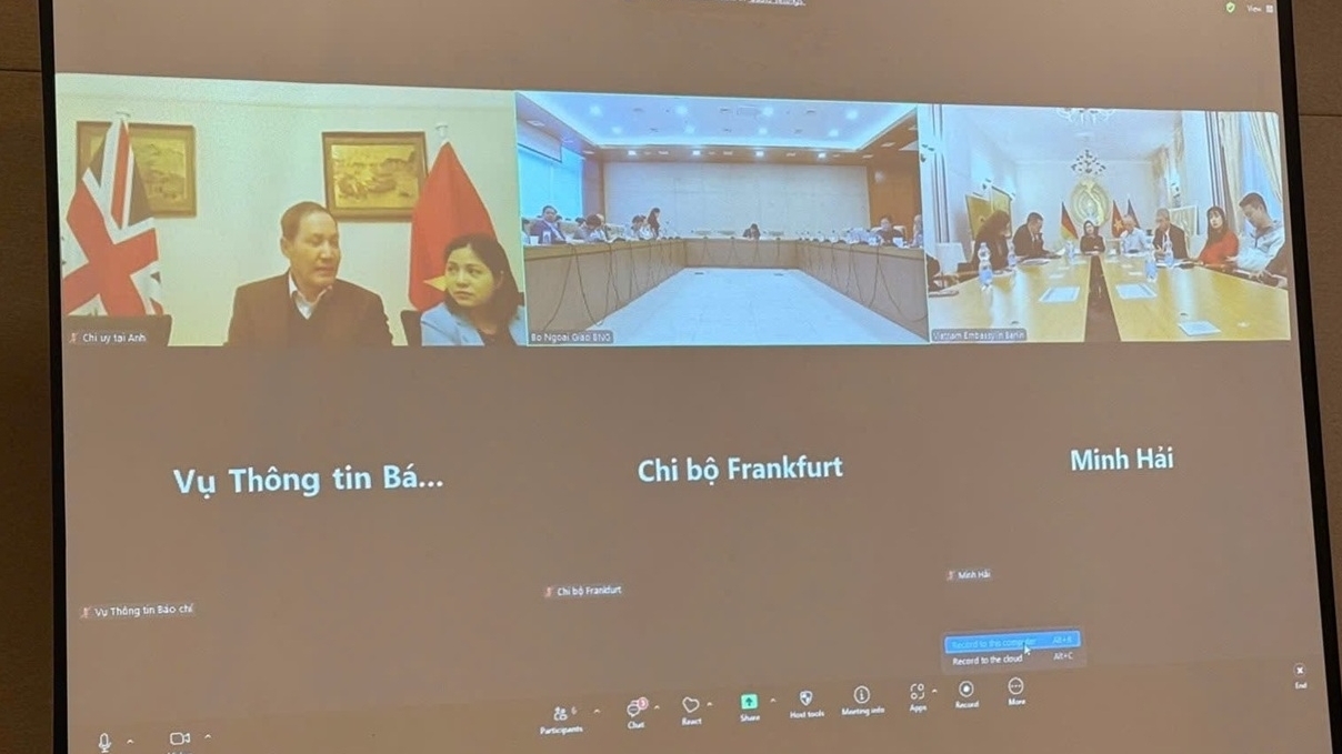 Vụ châu Âu (Bộ Ngoại giao) sinh hoạt chuyên đề 'Theo dấu chân Chủ tịch Hồ Chí Minh tại Anh, Đức'