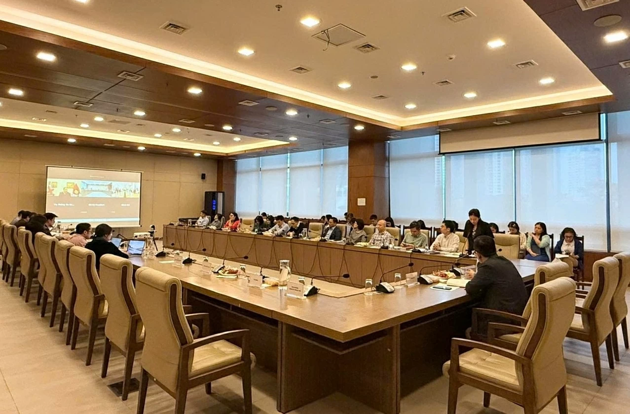 Vụ châu Âu (Bộ Ngoại giao sinh hoạt chuyên đề Theo dấu chân Chủ tịch Hồ Chí Minh tại Anh, Đức