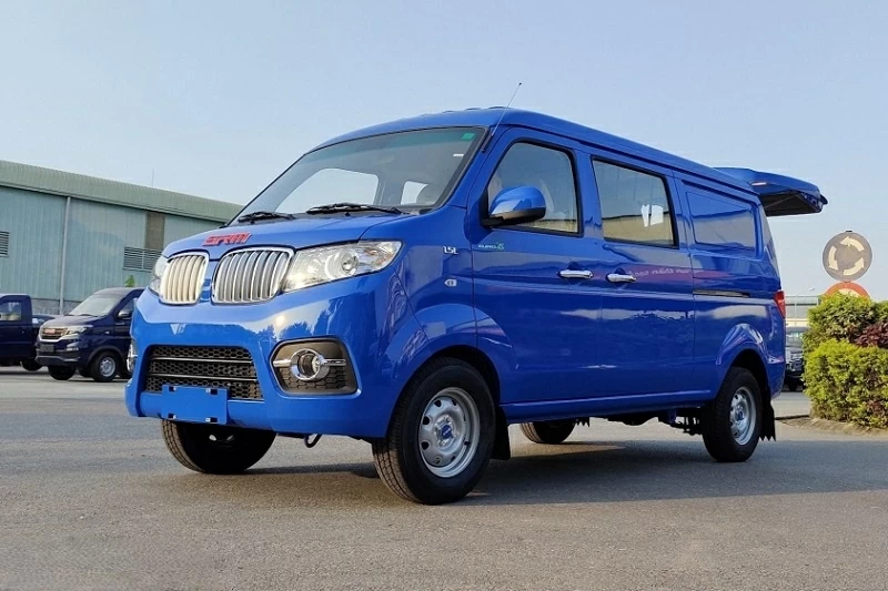 Xe tải van SRM X30i V2 2025. Xe tải van SRM X30i V2 2025.