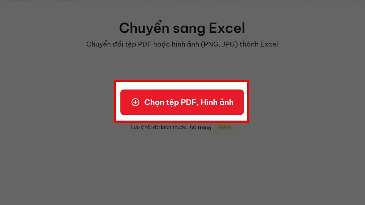 Nhấn vào Tải tệp lên và chọn ảnh cần chuyển đổi từ máy tính của bạn.