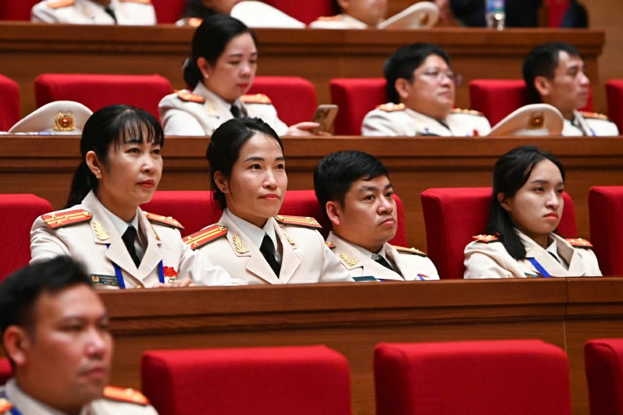 Phiên trù bị Đại hội Thi đua yêu nước toàn quốc lần thứ XI Phiên trù bị Đại hội Thi đua yêu nước toàn quốc lần thứ XI thành công tốt đẹp