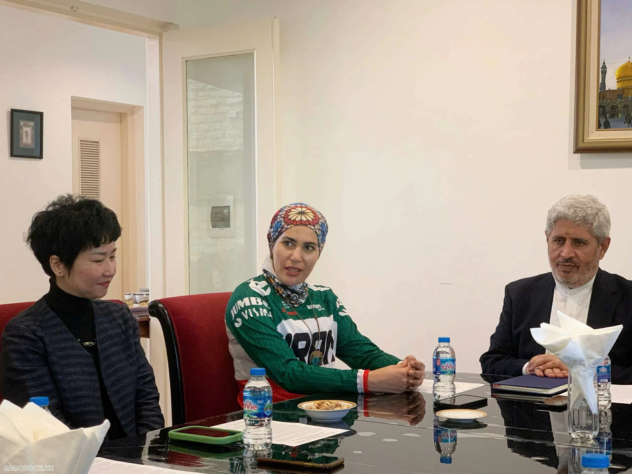 Tăng cường hiểu biết, gắn kết Việt Nam-Iran Tăng cường hiểu biết, gắn kết Việt Nam-Iran