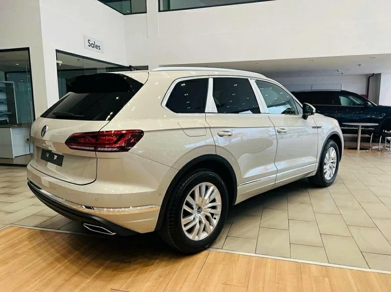 Sự chênh lệch về định vị và giá bán đã khiến Touareg khó tiếp cận nhóm khách hàng đại chúng, dù sở hữu nguồn gốc châu Âu và bề dày thương hiệu.