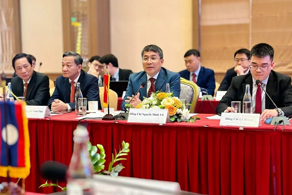 Việt -Lào Việt -Lào