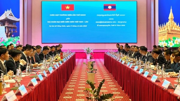 Vietnam, Laos hold 34th annual border meeting in Vientiane