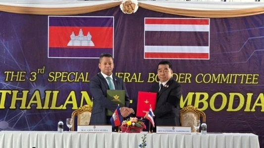 Trung Quốc hoan nghênh lệnh ngừng bắn giữa Campuchia và Thái Lan