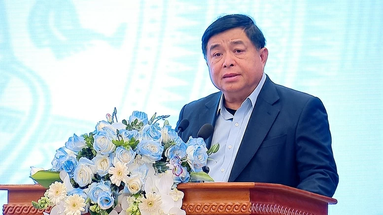 Tri ân công lao đóng góp của các thế hệ cán bộ, công chức, viên chức, người lao động ngành Kế hoạch - đầu tư và thống kê