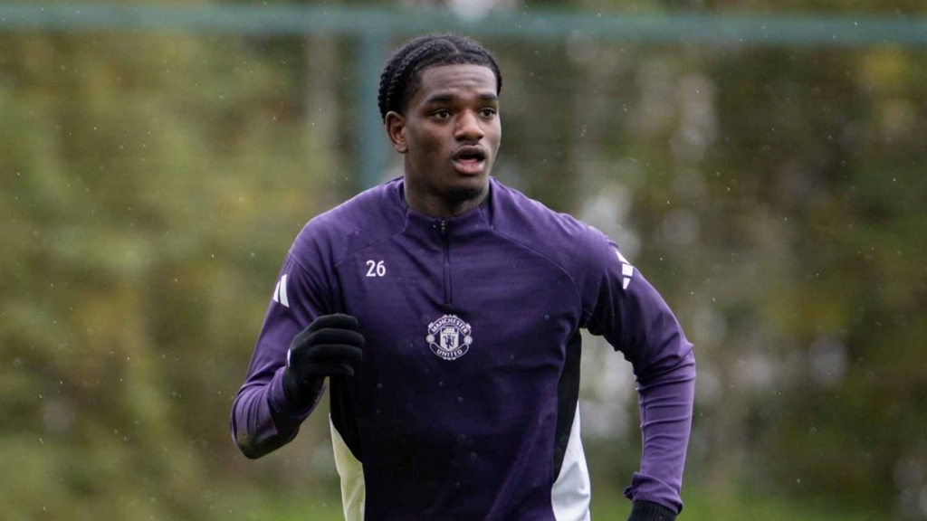 Thần đồng của Man Utd không đổi đội tuyển quốc gia