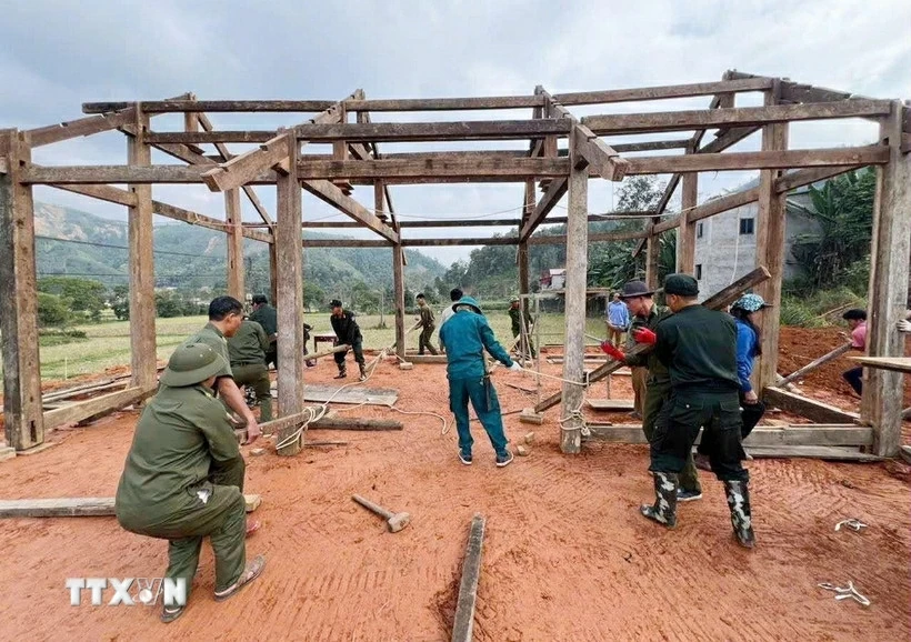 Hưởng ứng Chiến dịch Quang Trung, tỉnh Lào Cai phấn đấu hoàn thành xây dựng, sửa chữa nhà ở cho các hộ dân vùng lũ trước Tết Nguyên đán 2026 Hưởng ứng Chiến dịch Quang Trung, tỉnh Lào Cai phấn đấu hoàn thành xây dựng, sửa chữa nhà ở cho các hộ dân vùng lũ trước Tết Nguyên đán 2026