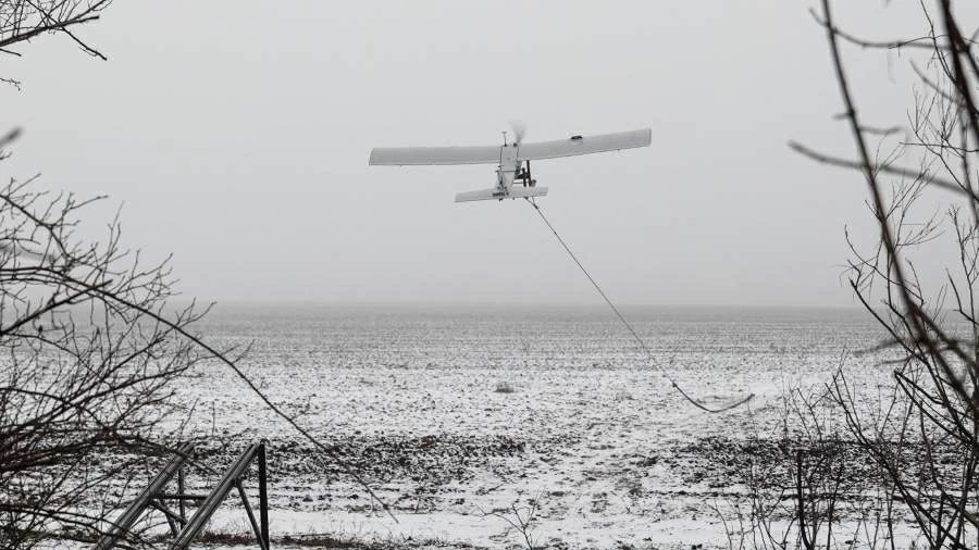 Nga tố Ukraine tấn công UAV nhằm vào dinh thự của Tổng thống Putin, dọa điều chỉnh lập trường đàm phán, Kiev nói gì? (Nguồn: Izvestia) Nga tố Ukraine tấn công UAV nhằm vào dinh thự của Tổng thống Putin, dọa điều chỉnh lập trường đàm phán, Kiev nói gì? (Nguồn: Izvestia)