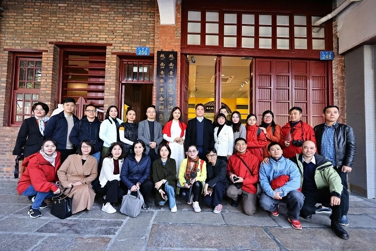 Ôn cố tri ân hành trình cách mạng của Chủ tịch Hồ Chí Minh tại Quảng Châu, Trung Quốc