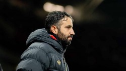 HLV Amorim: Tôi có thể đã mất việc nếu bỏ sơ đồ 3 hậu vệ