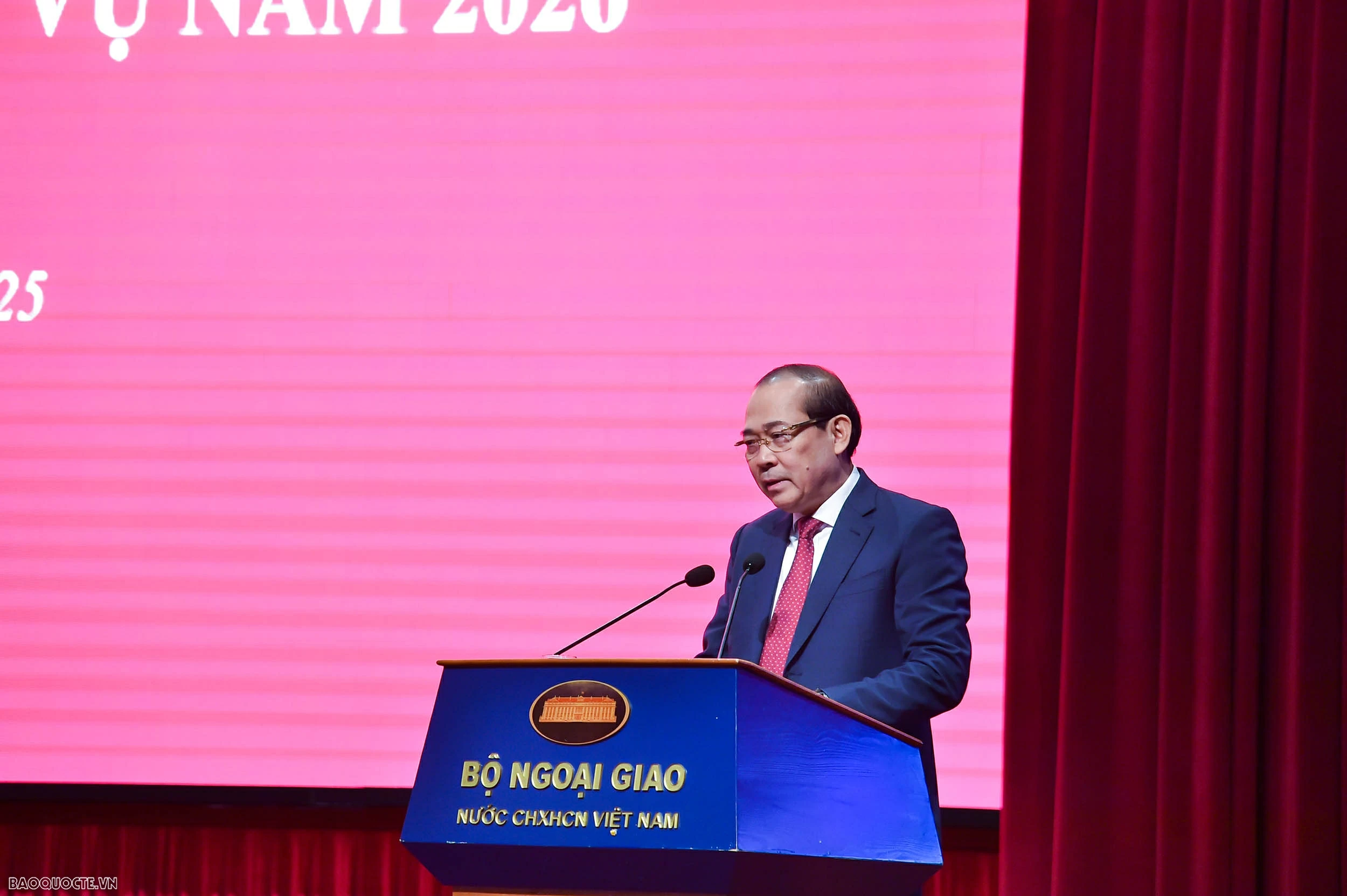 Đối ngoại nhân dân năm 20225