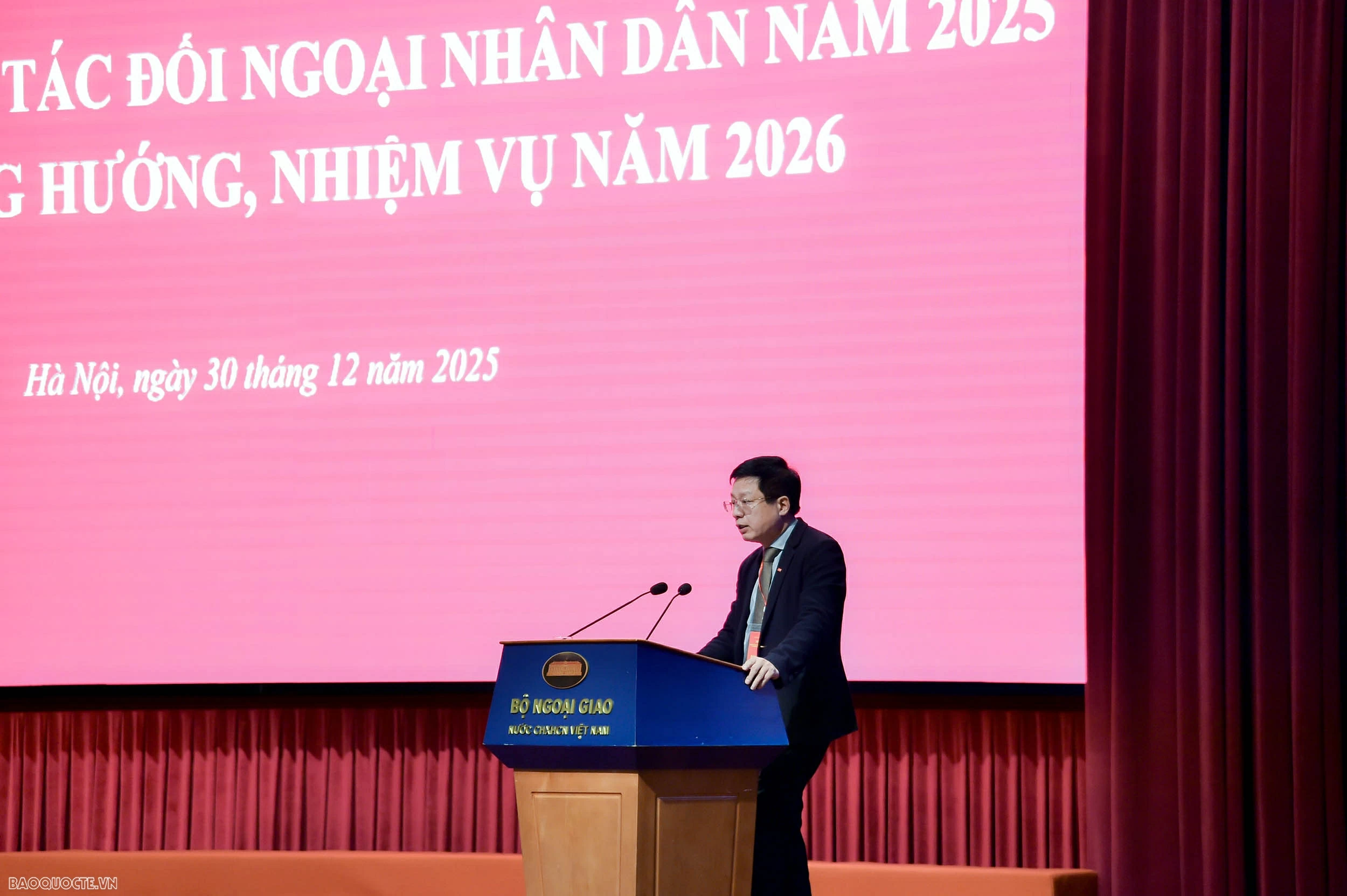 Sáng nay (30/12), diễn ra Hội nghị tổng kết công tác đối ngoại nhân dân năm 2025 và phương hướng, nhiệm vụ năm 2026 Sáng nay (30/12), diễn ra Hội nghị tổng kết công tác đối ngoại nhân dân năm 2025 và phương hướng, nhiệm vụ năm 2026
