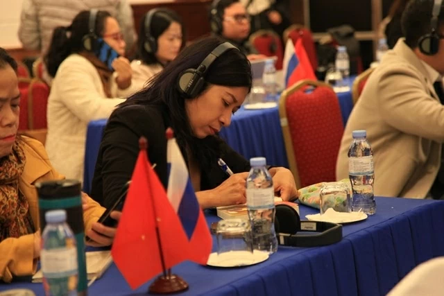 Quan hệ Việt-Nga năm 2025 phát triển mạnh mẽ, đạt nhiều kết quả tích cực trên các lĩnh vực: Đại sứ G.S. Bezdetko Quan hệ Việt-Nga năm 2025 phát triển mạnh mẽ, đạt nhiều kết quả tích cực trên các lĩnh vực: Đại sứ G.S. Bezdetko