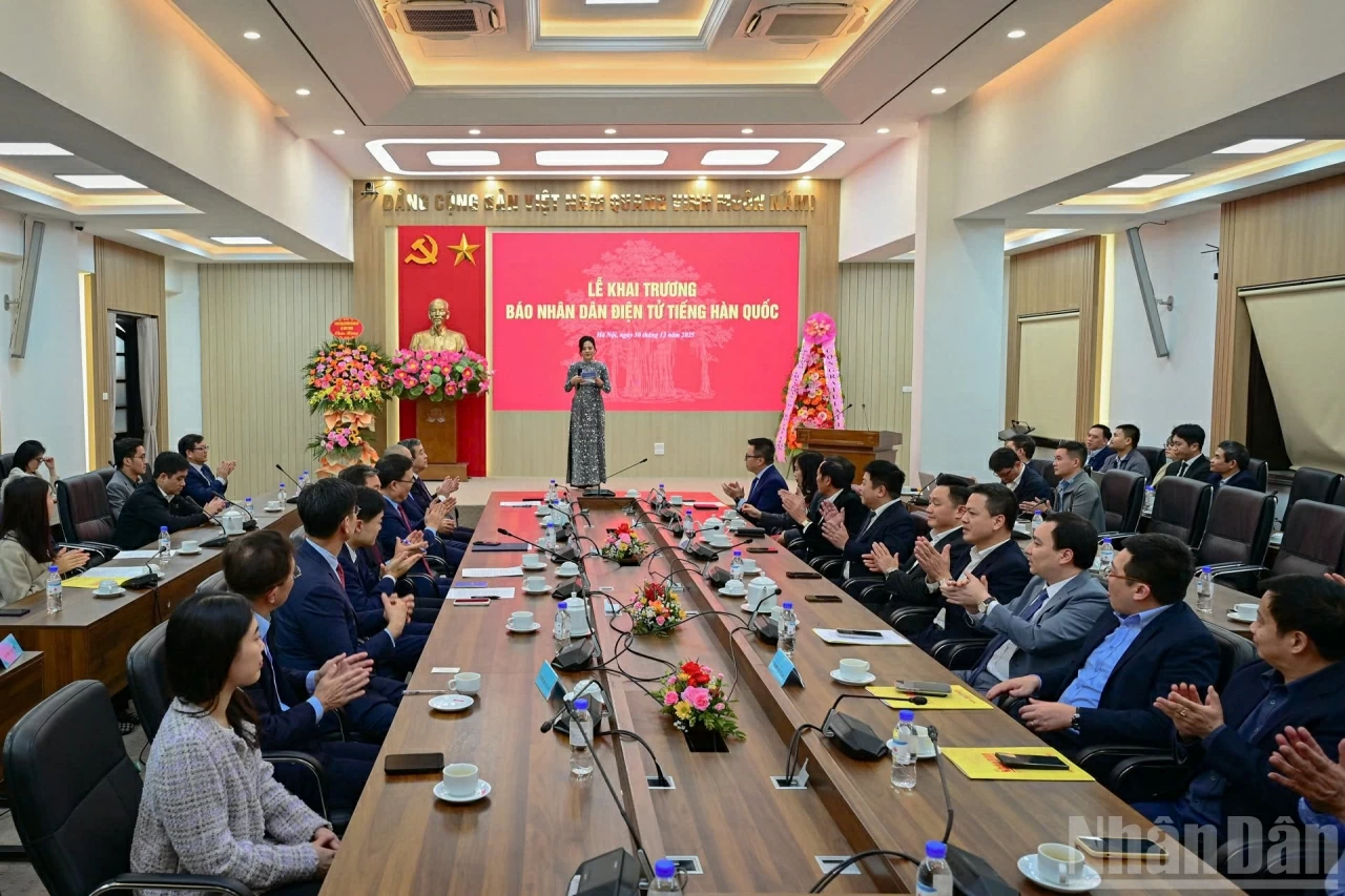 Báo Nhân Dân chính thức khai trương báo điện tử tiếng Hàn Quốc Báo Nhân Dân chính thức khai trương báo điện tử tiếng Hàn Quốc