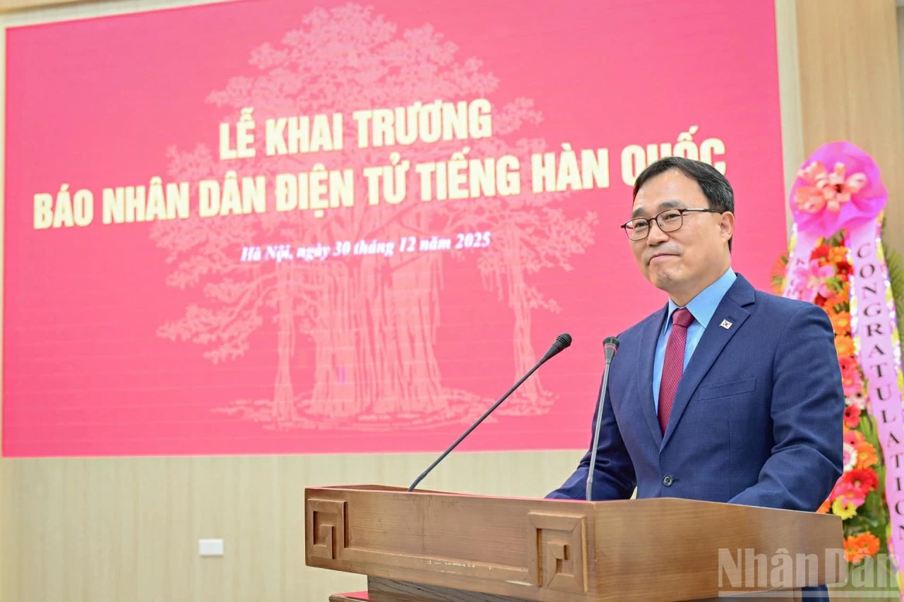 Báo Nhân Dân chính thức khai trương báo điện tử tiếng Hàn Quốc Báo Nhân Dân chính thức khai trương báo điện tử tiếng Hàn Quốc