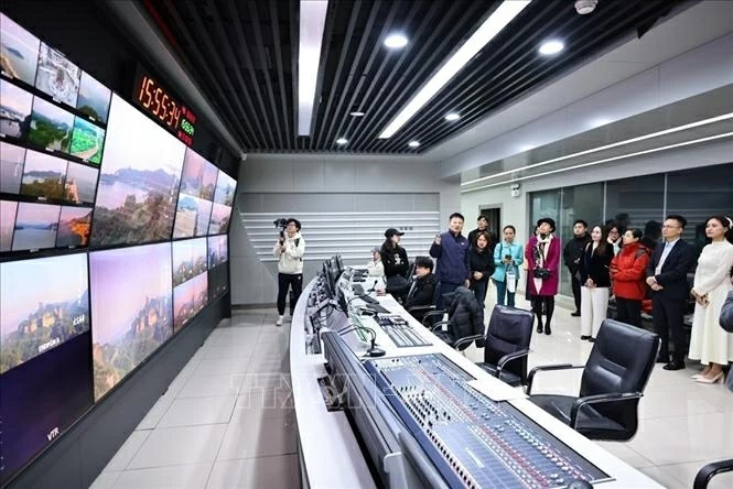 Thắt chặt hợp tác truyền thông giữa Việt Nam với hai địa phương Quảng Tây và Quảng Đông của Trung Quốc