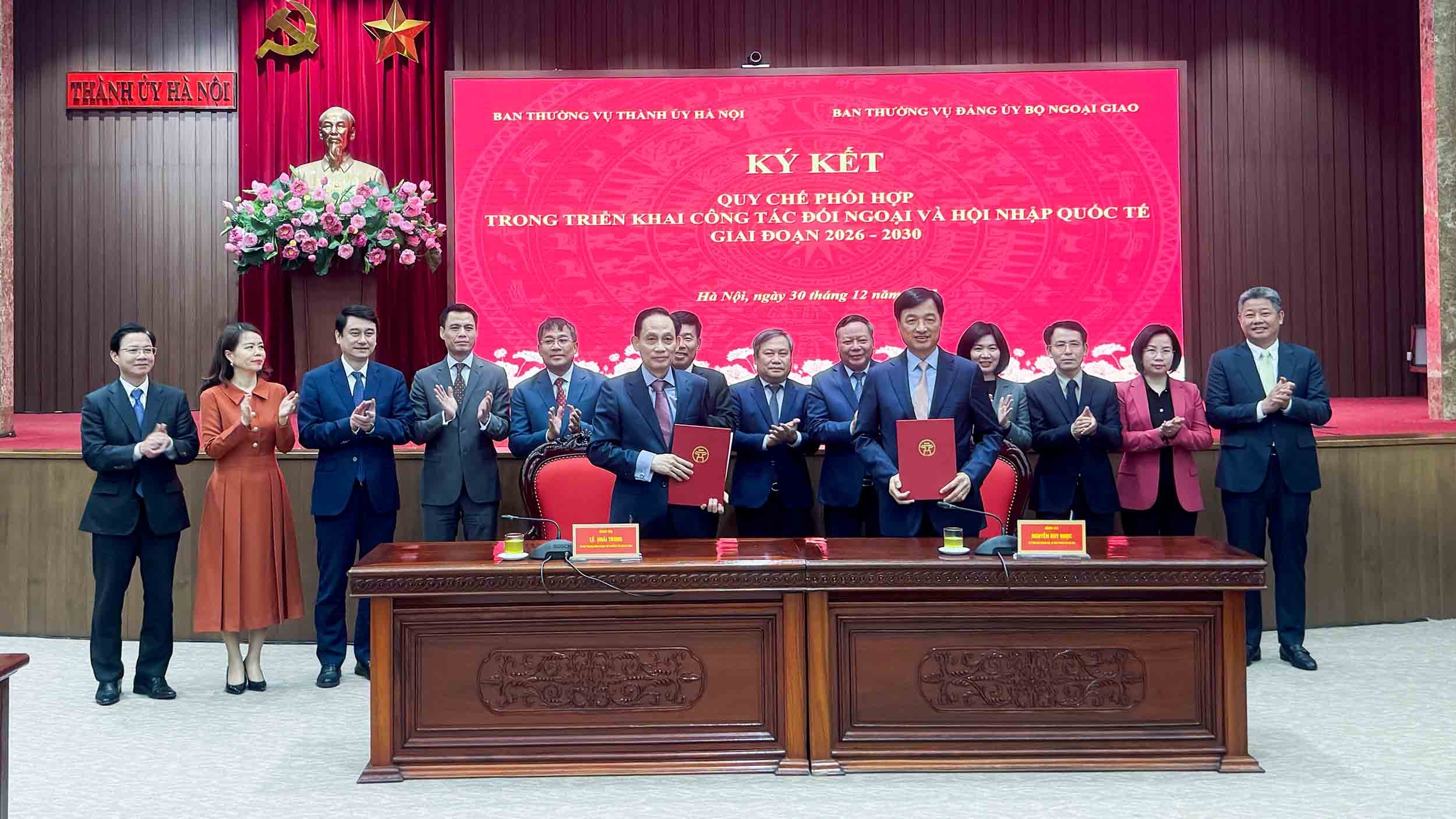 Hà Nội và Bộ Ngoại giao ký Quy chế phối hợp đối ngoại