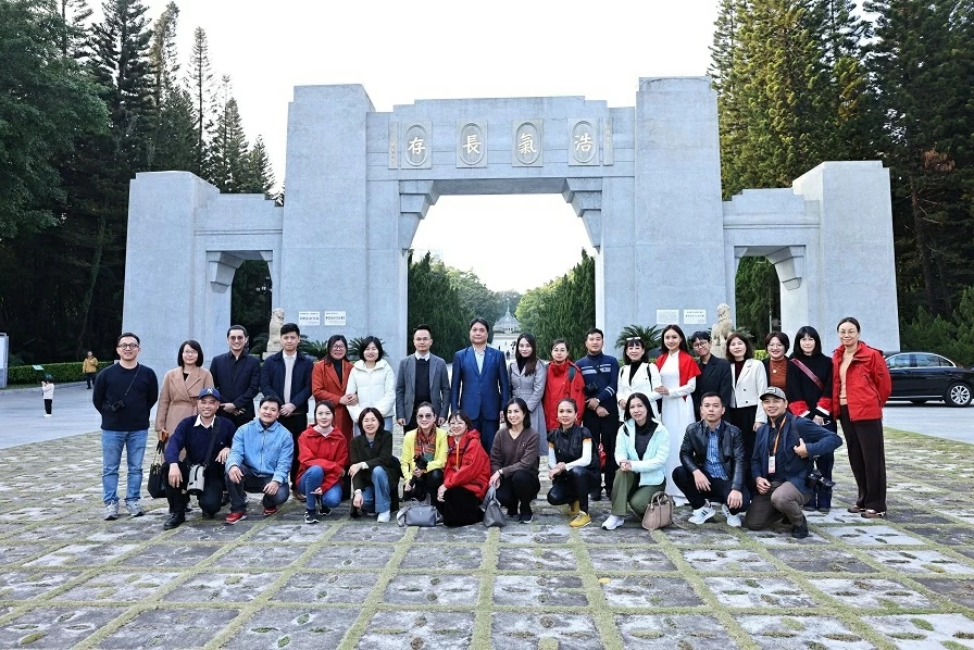 Nhìn lại Năm giao lưu nhân văn Việt - Trung 2025: Xây dựng nền tảng từ lòng dân Nhìn lại Năm giao lưu nhân văn Việt - Trung 2025: Xây dựng nền tảng từ lòng dân