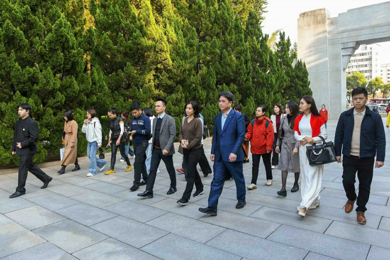 Để giao lưu nhân văn Việt-Trung ngày càng sâu sắc hơn, gắn kết chặt chẽ hơn