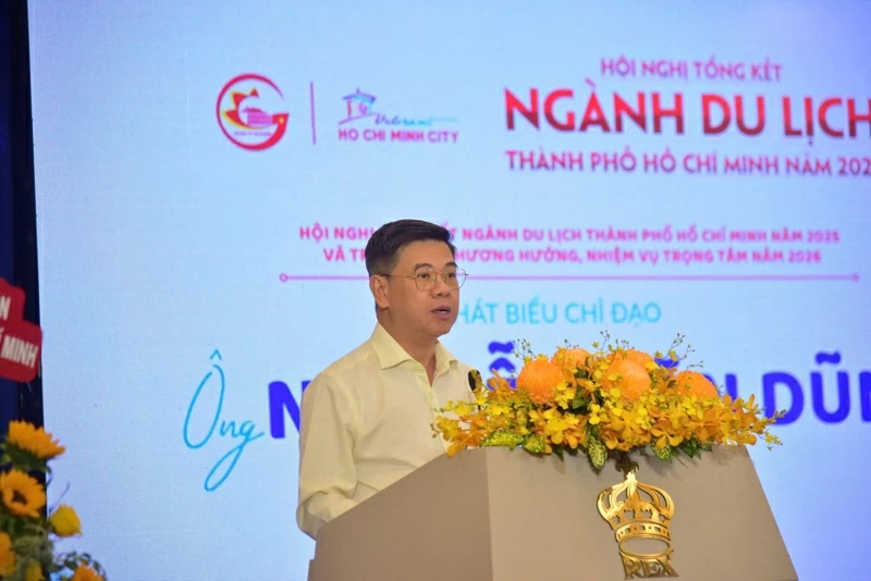 Theo ông Nguyễn Văn Dũng, Phó Chủ tich UBND TP.HCM,  bước sang năm 2026, ngành du lịch TP.HCM đặt mục tiêu đón 11 triệu lượt khách quốc tế