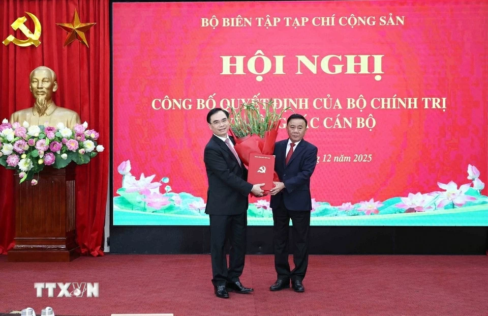 Điều động, bổ nhiệm ông Dương Trung Ý giữ chức Tổng Biên tập Tạp chí Cộng sản