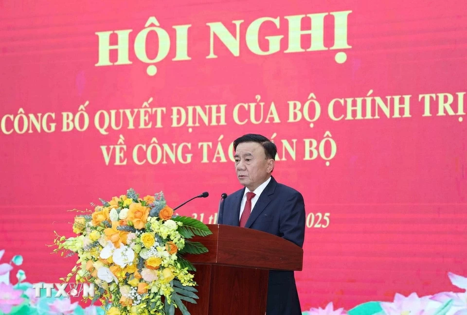 Điều động, bổ nhiệm ông Dương Trung Ý giữ chức Tổng Biên tập Tạp chí Cộng sản Điều động, bổ nhiệm ông Dương Trung Ý giữ chức Tổng Biên tập Tạp chí Cộng sản