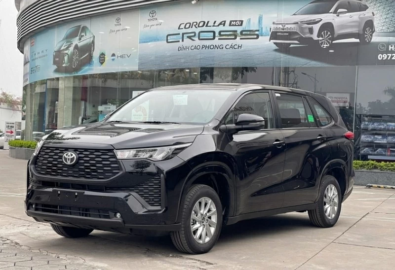 Toyota Innova Cross G được định vị theo hướng thực dụng, ưu tiên tính bền bỉ và chi phí vận hành.