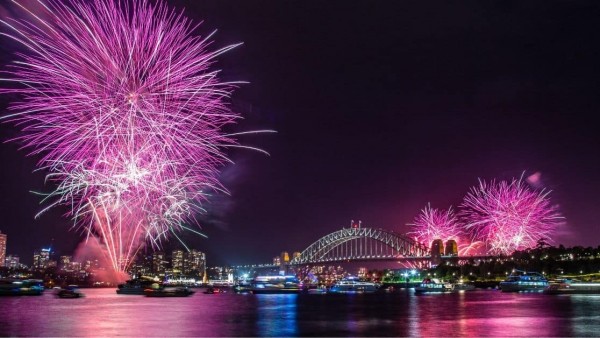 Giao thừa muôn sắc