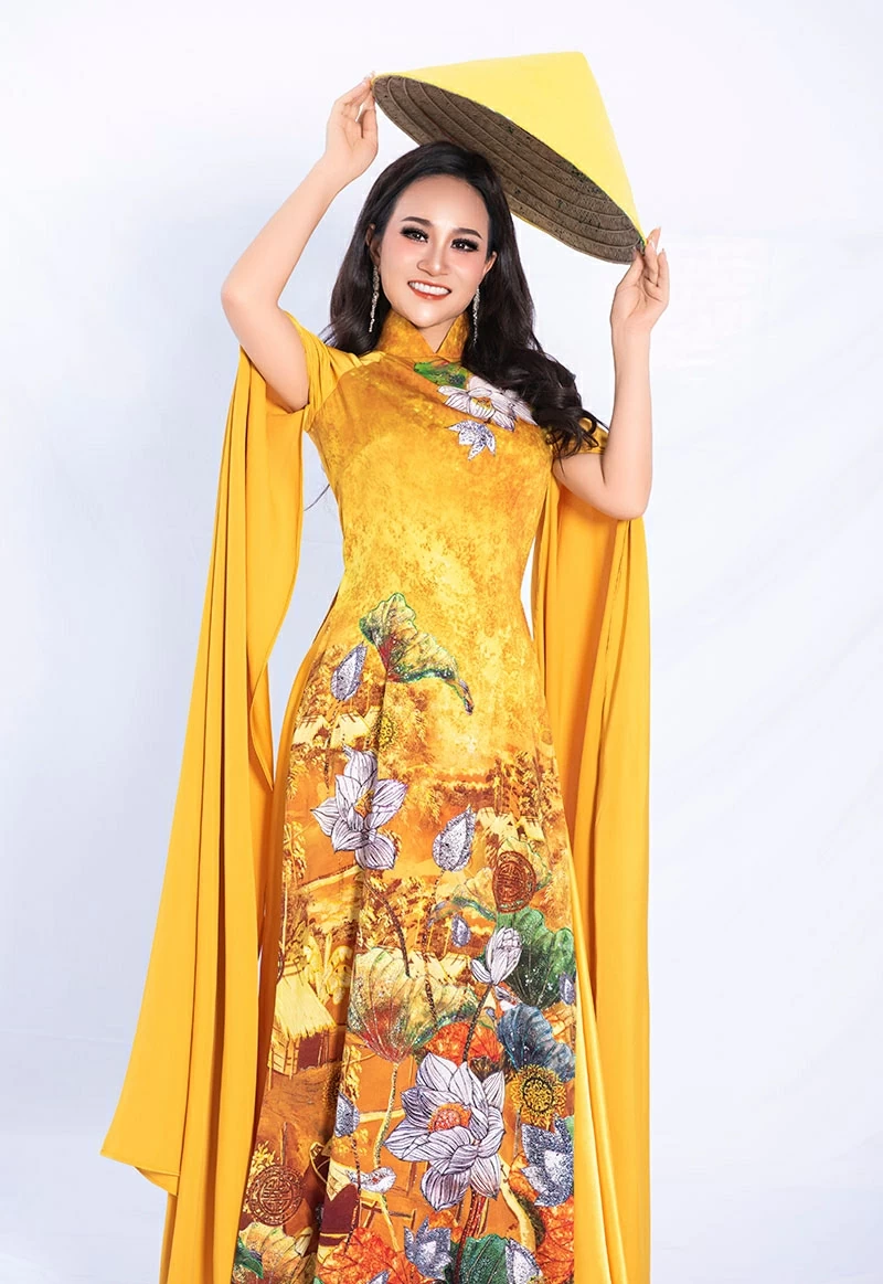 Đạo diễn Nguyễn Lan Vy - PCT Hiệp hội Văn hoá Áo dài Việt Nam: Người lan tỏa giá trị Việt bằng nghệ thuật Đạo diễn Nguyễn Lan Vy - PCT Hiệp hội Văn hoá Áo dài Việt Nam: Người lan tỏa giá trị Việt bằng nghệ thuật