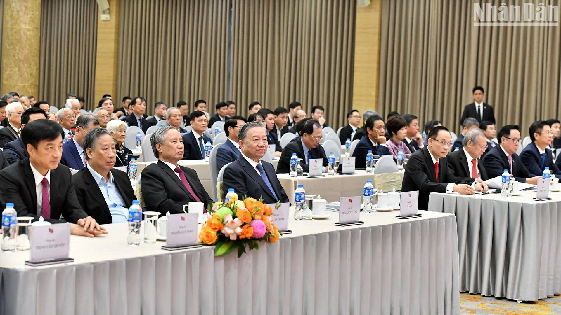 Công tác đối ngoại đảng của Đảng ta trong tiến trình cách mạng Việt Nam