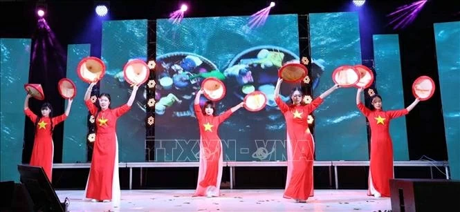 Cộng đồng người Việt tại thành phố Cheb (Czech) với nhiều kỳ vọng vào năm mới Cộng đồng người Việt tại thành phố Cheb (Czech) với nhiều kỳ vọng vào năm mới