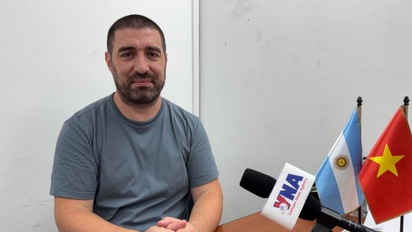 Argentine journalist: Vietnam remains a beacon of stability amidst global uncertainties in 2025