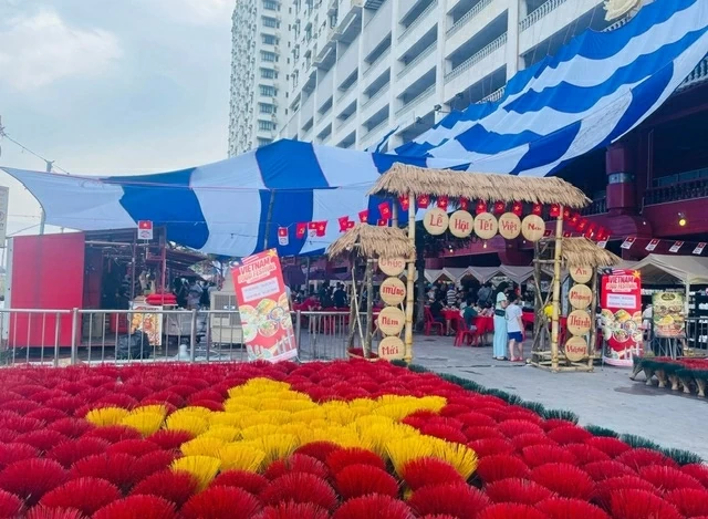 Lan tỏa không khí Tết Việt và kết nối giao thương tại Malaysia Lan tỏa không khí Tết Việt và kết nối giao thương tại Malaysia