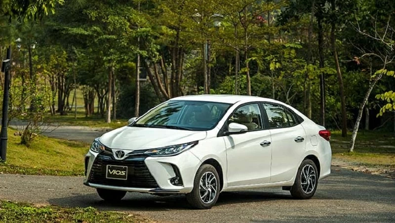 Top 5 mẫu xe Toyota bán chạy nhất tháng 12/2025: Vios bức tốc mạnh mẽ.