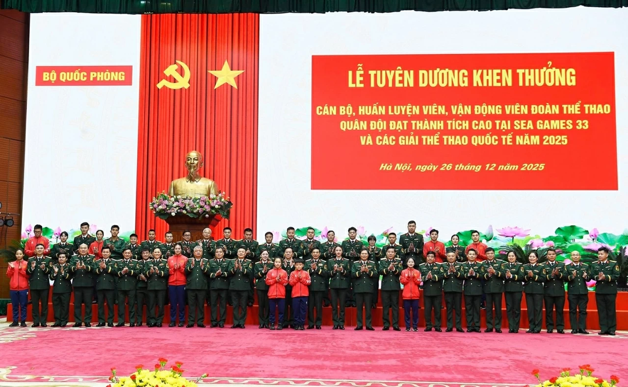 Vẻ đẹp gây sốt của nữ xạ thủ đặt mục tiêu giành Huy chương Vàng SEA Games 33