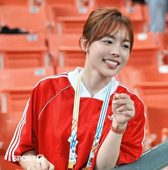 Vẻ đẹp gây sốt của nữ xạ thủ đặt mục tiêu giành Huy chương Vàng SEA Games 33