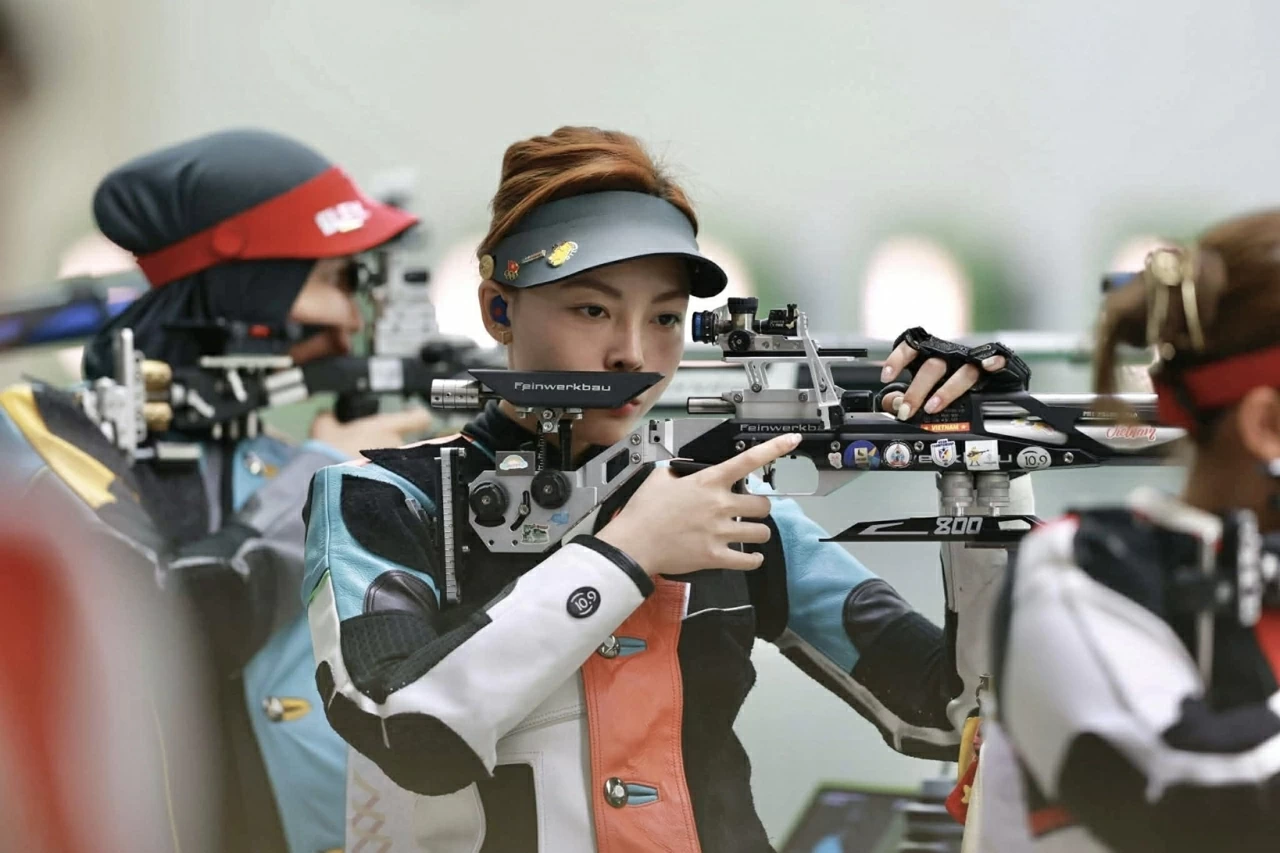 Vẻ đẹp gây sốt của nữ xạ thủ đặt mục tiêu giành Huy chương Vàng SEA Games 33
