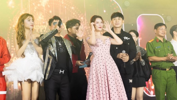 Xã Sông Ray tổ chức sự kiện Countdown quy tụ nhiều nghệ sĩ nổi tiếng