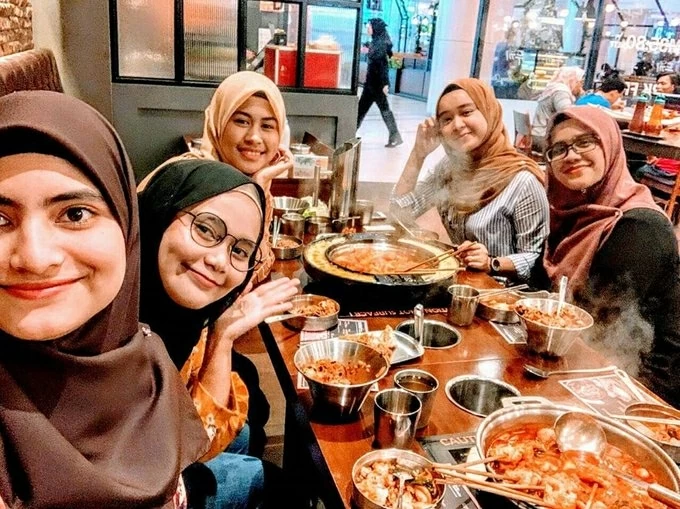 Halal: Cuộc cách mạng ẩm thực thầm lặng đang tái định hình du lịch Hàn Quốc Halal: Cuộc cách mạng ẩm thực thầm lặng đang tái định hình du lịch Hàn Quốc